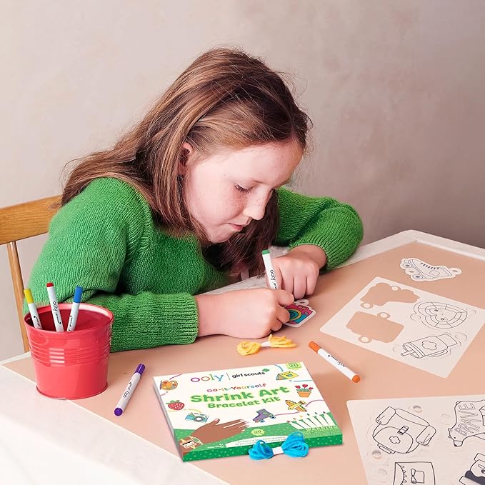 Ooly x Girl Scouts DIY Shrink Art Bracelet Kit
