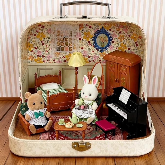 Dollhouse Bedroom Furniture Accessories Suitcase Set for Kids, 2 Flexible Dolls/Table/Bed/Bedclothes/Floor Lamp/Safety Mirror/Wardrobe/Piano/Stool, Pretend Play Christmas Birthday Gift for Girls 3+