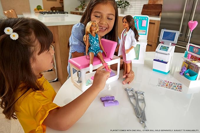 Barbie Fast Cast Clinic Playset, Brunette Barbie Doctor Doll, 30+ Play Pieces, 4 Play Areas, Cast & Bandage Making, Medical & X-ray Stations, Exam Table, Gift Shop & More, Great Toy for 3 Years & Up