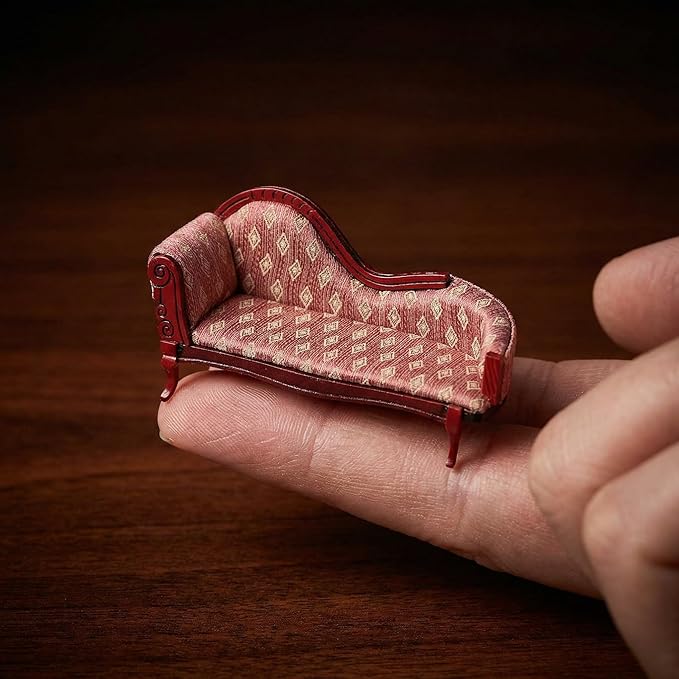 Angoily Miniature Chaise Lounge Scale Vintage Floral Sofa Elegant Dollhouse Furniture Accessory for Living Decor Craftsmanship Timeless European Style