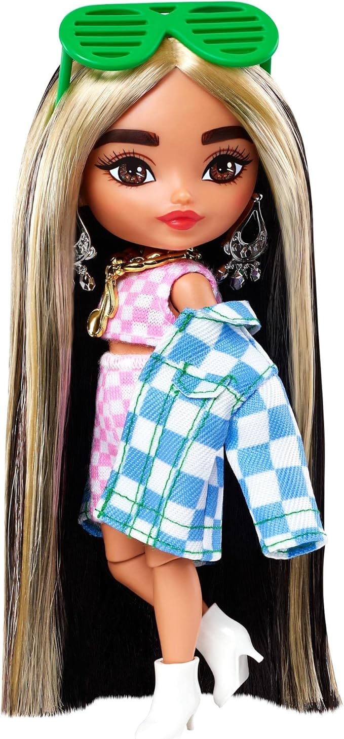 Barbie Extra Minis Doll #2 (5.5 in) Wearing Checkered 2-Piece Fashion & Jacket, with Doll Stand & Accessories Including Shutter Sunglasses and Boombox, Gift for Kids 3 Years Old & Up