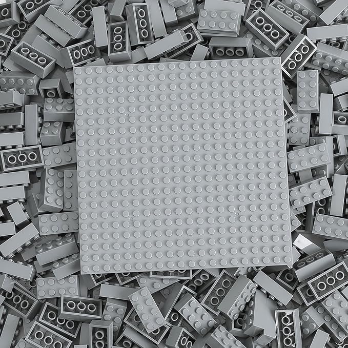 500 Piece Classic Building Bricks and 1 Gray Baseplate, 2x4 Bricks Bulk Creative Building Toys, Blocks Bulk for Kids Ages 6+, Light Gray(Samll Bricks, 1.25x0.62x0.47 in)