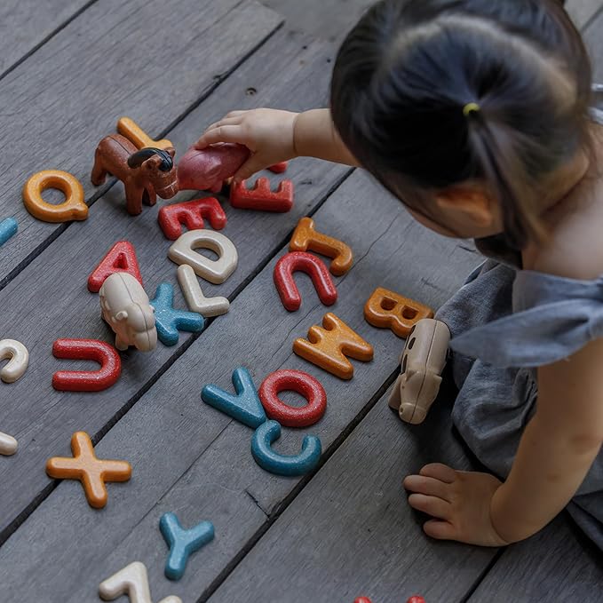 PlanToys® Wooden Upper Case Alphabet Letters | 31 Pc ABC Learning Toy for Toddlers | Montessori Wooden Alphabet Set for Spelling, Phonics & Preschool Learning | Educational Toy for Kids Ages 2+