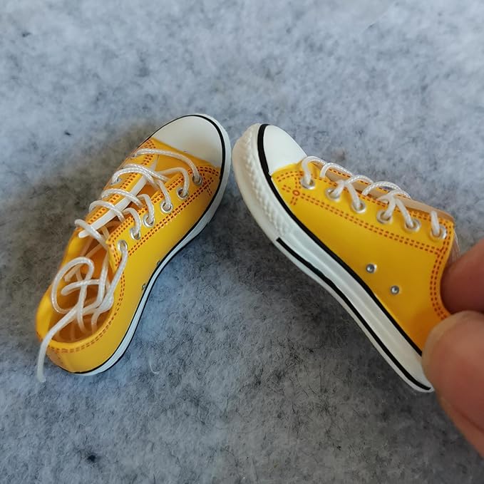 1:6 Scale Figure Shoes Sneakers Shoe for 1/6 12 inch Female Action Figure Phicen TBLeague (Yellow)