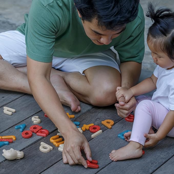 PlanToys® Lower Case Alphabet Wooden Learning Set for Kids Ages 3+ | Montessori Educational Resource for Literacy, Letter Recognition & Spelling | Eco-Friendly Early Language Development Tool