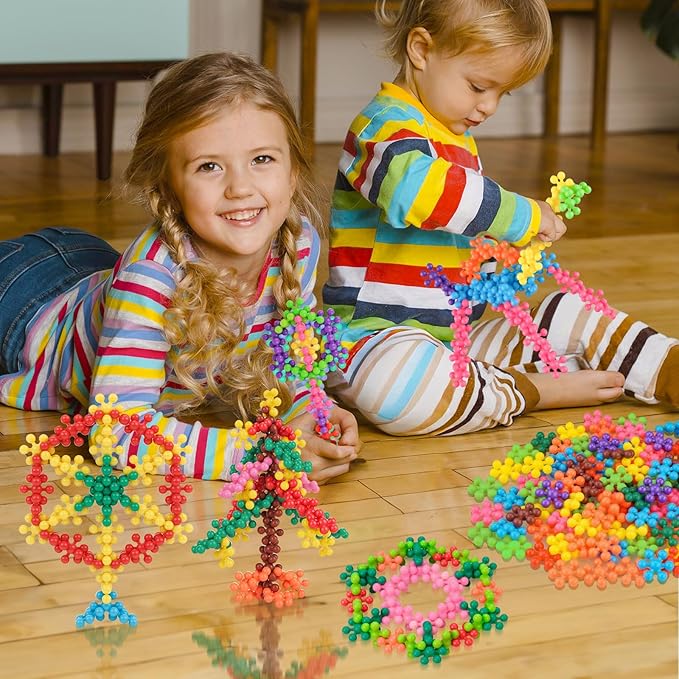 200PCS Interlocking Snowflake Building Block Toy for Kids Ages 3+, Plastic Early Learning Creativity Educational STEM Toy with Carrying Case Safe Material (Rainbow Colors)