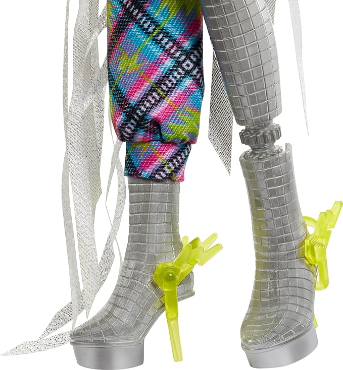 Monster High Monster Fest Doll, Frankie Stein with Glam Outfit & Festival Themed Accessories Like Snacks, Band Poster, Statement Bag & More