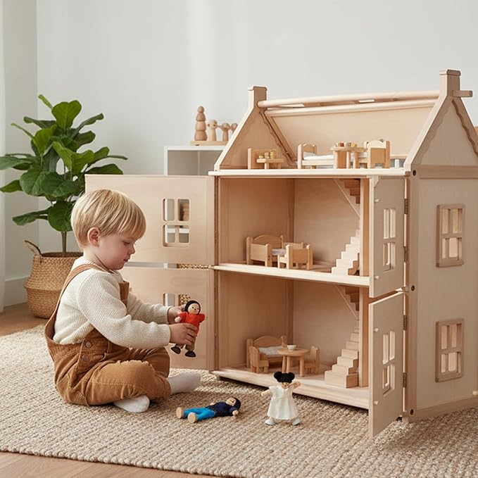 PlanToys® Family Wooden Dollhouse Figurine Set | 4 Poseable 1:12 Scale Mini Dolls (Parents & Kids) | Dollhouse Accessories for Pretend Play | Eco-Friendly Montessori Toy for Kids Ages 3+
