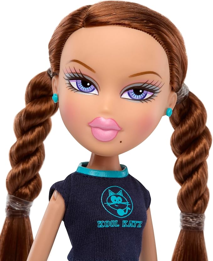 Bratz Play Sportz Roxxi Fashion Doll with Accessories, Soccer