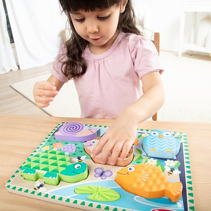 Melissa & Doug Forest Friends Touch & Feel Wooden Puzzle, 5-Piece Chunky Toddler Puzzles with Animals & Textured Silicone Puzzle Board Inlays, Preschool Toys for Girls & Boys Ages 2 and Up