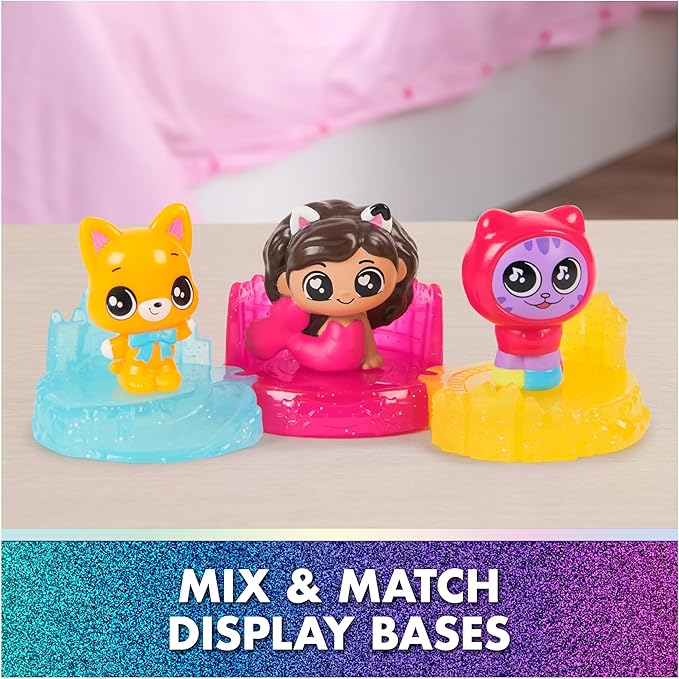 Gabby's Dollhouse: The Movie, 15-Piece Mini Movie Figures Set with 12 Figurines & 3 Themed Display Bases, Kids Toys for Girls & Boys Ages 3 and Up