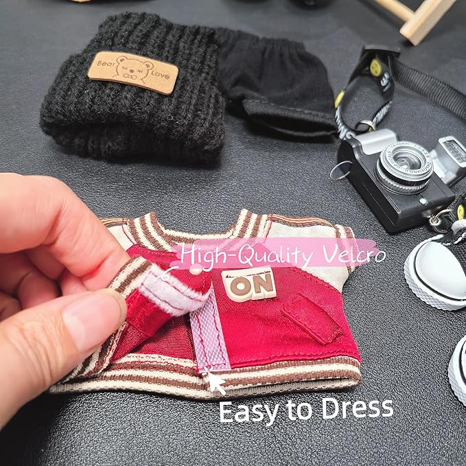 Baseball Doll Clothes Set for Doll 15cm 17cm, Sporty Outfits - Knit Hat, Jacket, Pants, Shoes & Detachable Mini Camera Accessories, Hiking/Camping/Snow Play Clothing for Plush Figures - Red/Black
